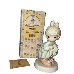 Vintage 1996 Precious Moments Who's Going To Fill Your Shoes Figurine 531634